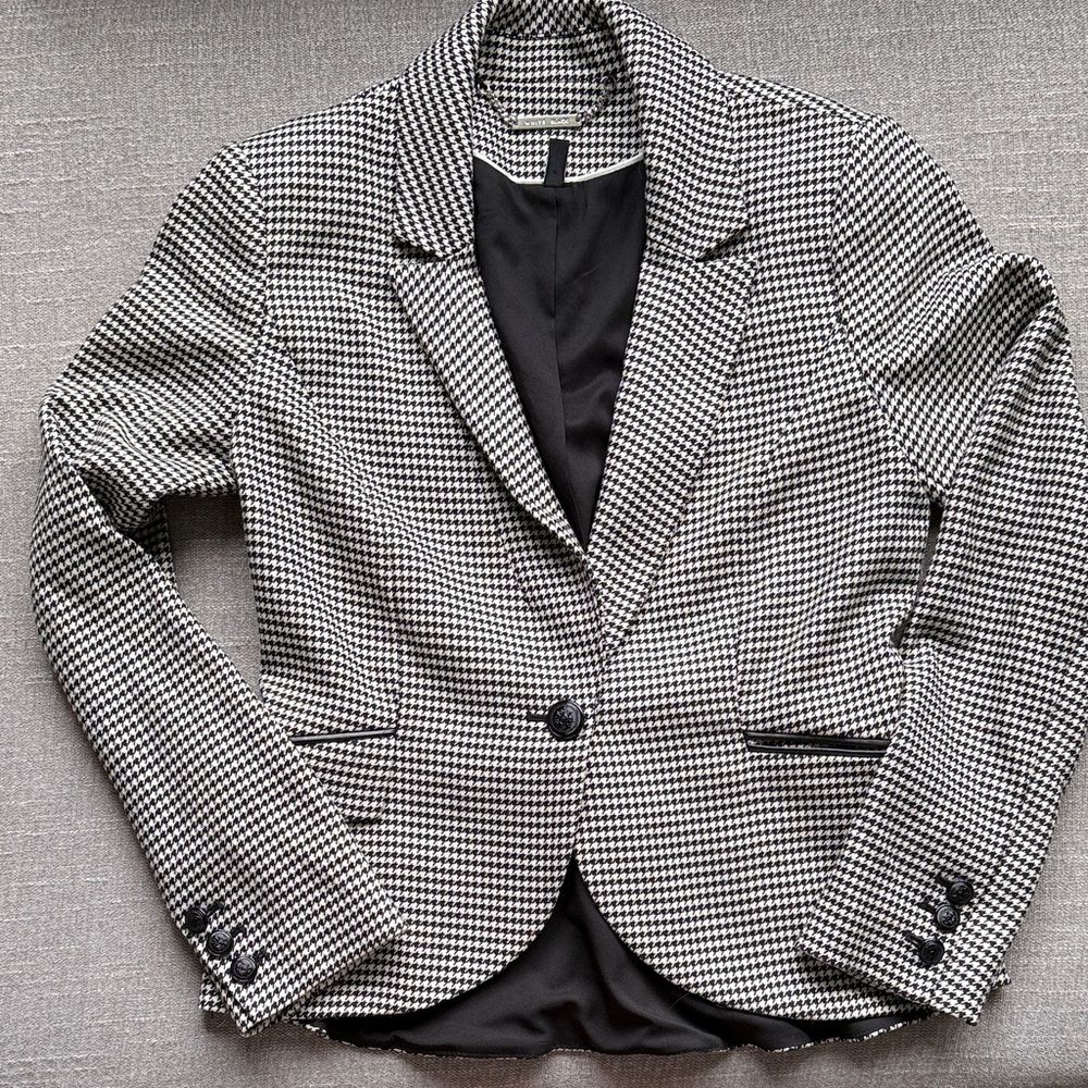 White Black Blazer